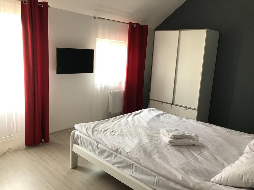 Apartment Zolotoy Bereg 5 敖德萨 外观 照片