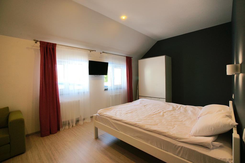 Apartment Zolotoy Bereg 5 敖德萨 外观 照片